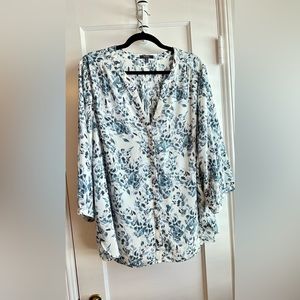 NYDJ Pintuck Blouse in Plus Size 1X - Great Condition - Barely Worn